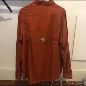 Columbia Mens PHG Hunt Medium Rust/Camo. LIKE NEW